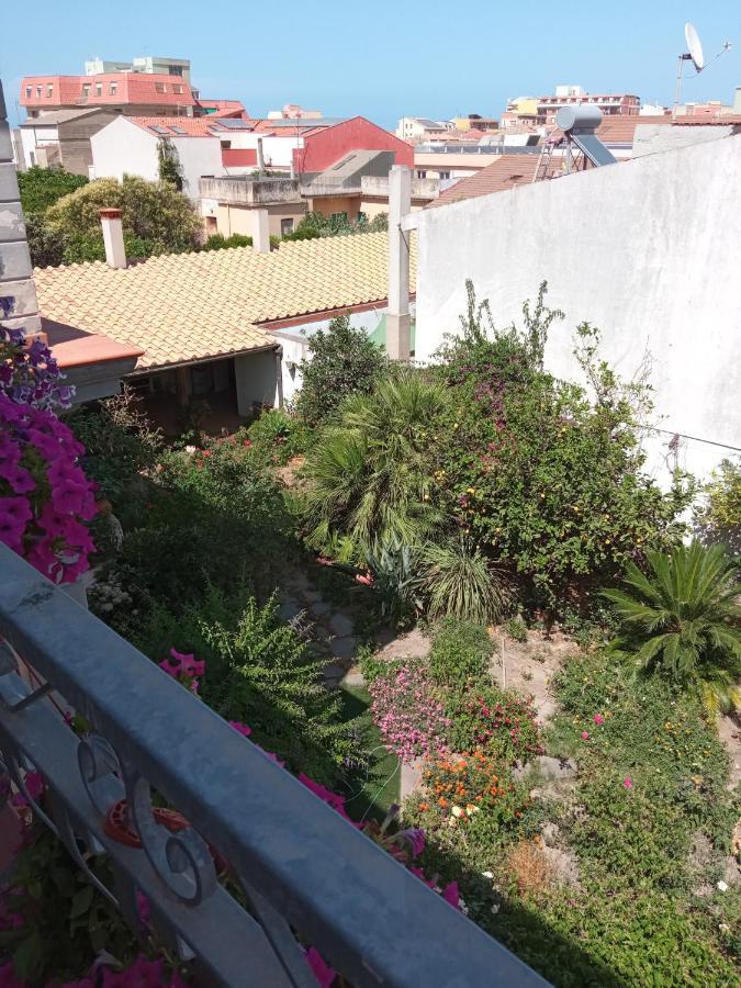 A Casa Di Gi Bed and Breakfast Porto Torres Buitenkant foto